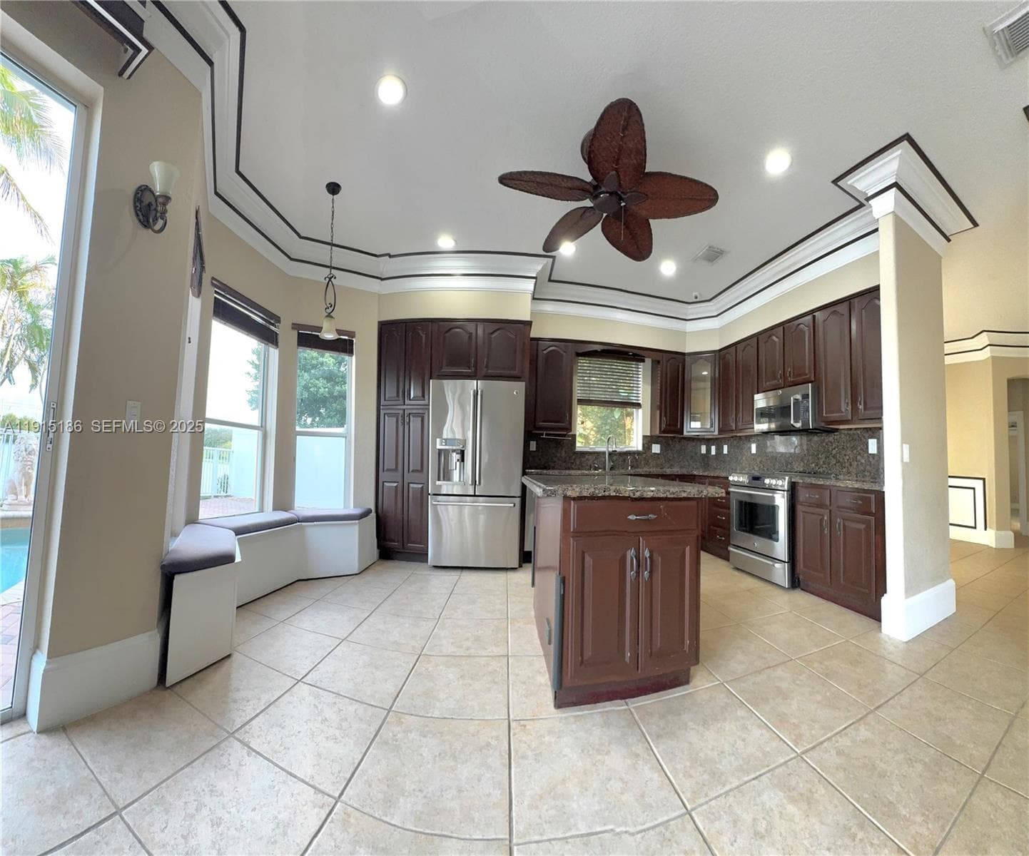 5363 SW 38th Ave photo 17