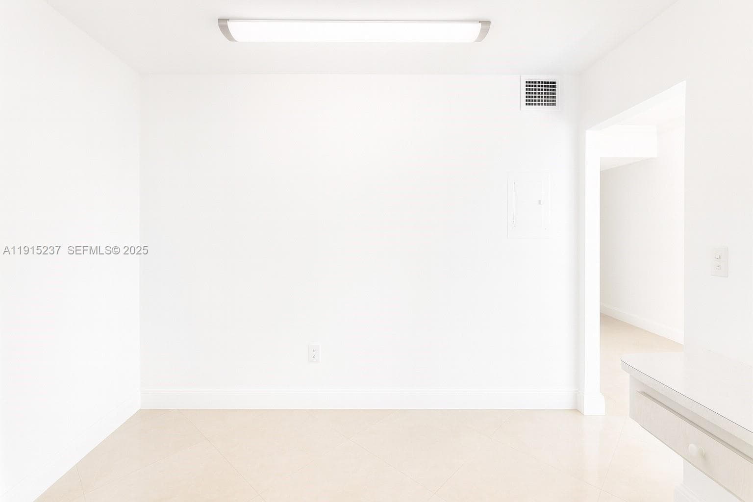 COMMODORE PLAZA CONDO · #717 in Aventura - Photo 17