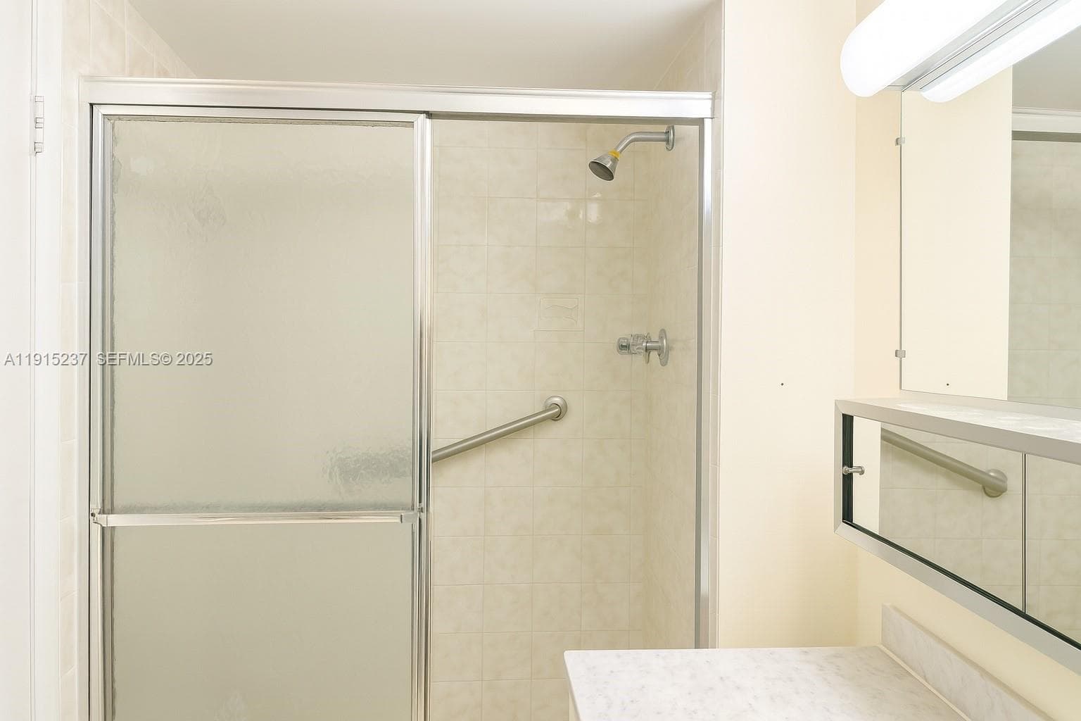 COMMODORE PLAZA CONDO · #717 in Aventura - Photo 18