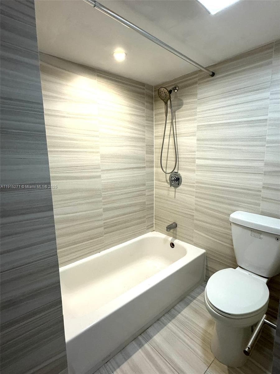 FLAMENCO CONDO TOWER I · #928 in Aventura - Photo 6