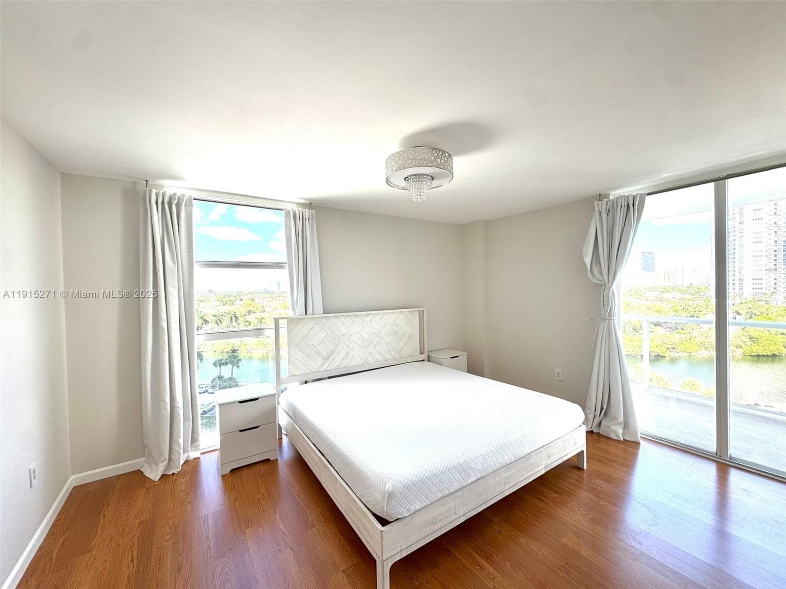 FLAMENCO CONDO TOWER I · #928 in Aventura - Photo 9