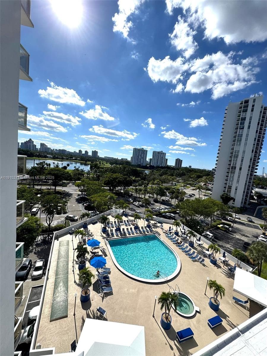 FLAMENCO CONDO TOWER I · #928 in Aventura - Photo 15