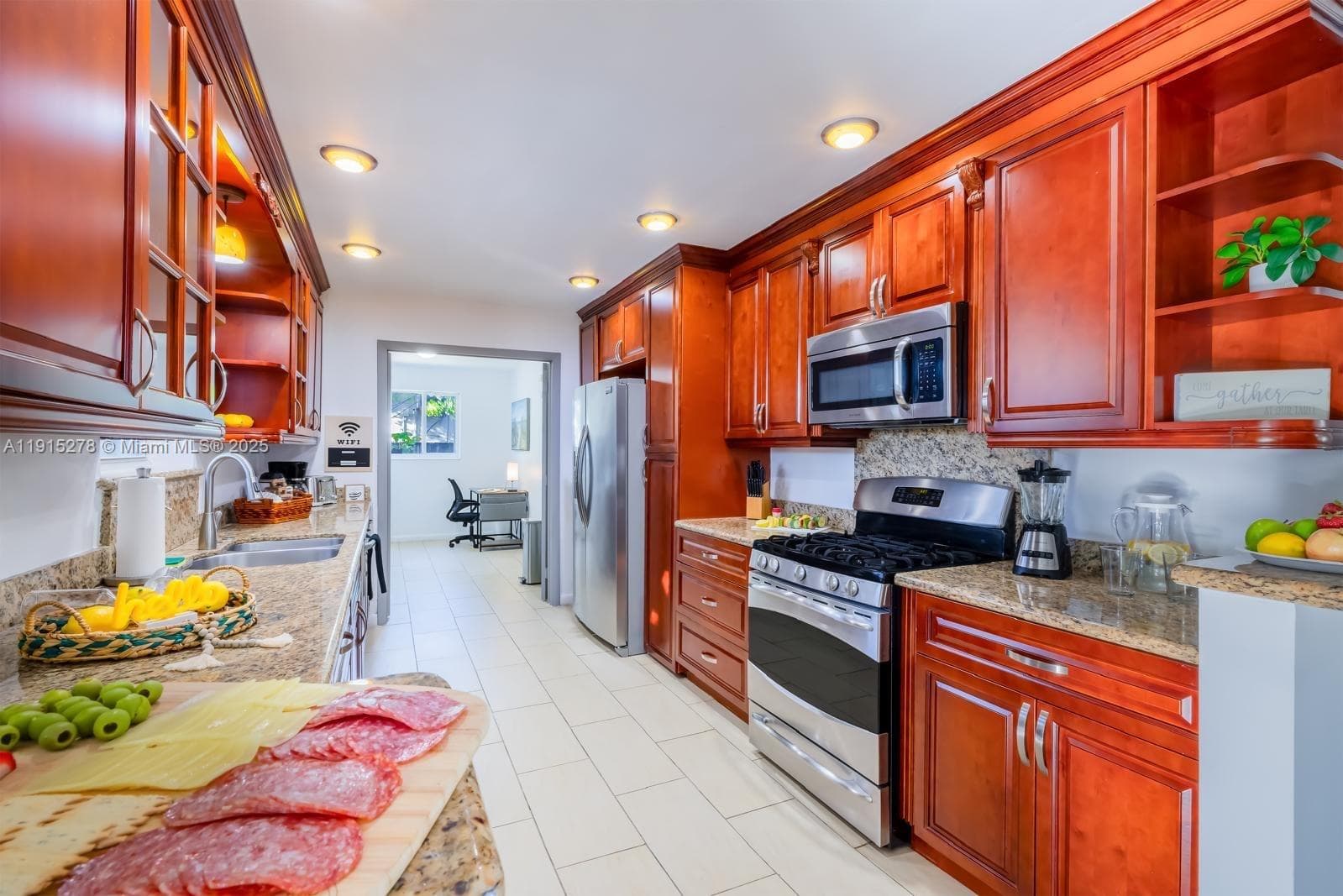 312 N Luna Ct #0 photo 19