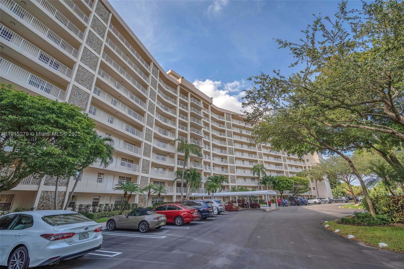 NO 114 PALM-AIRE COUNTRY · #906 in Pompano Beach - Photo 4