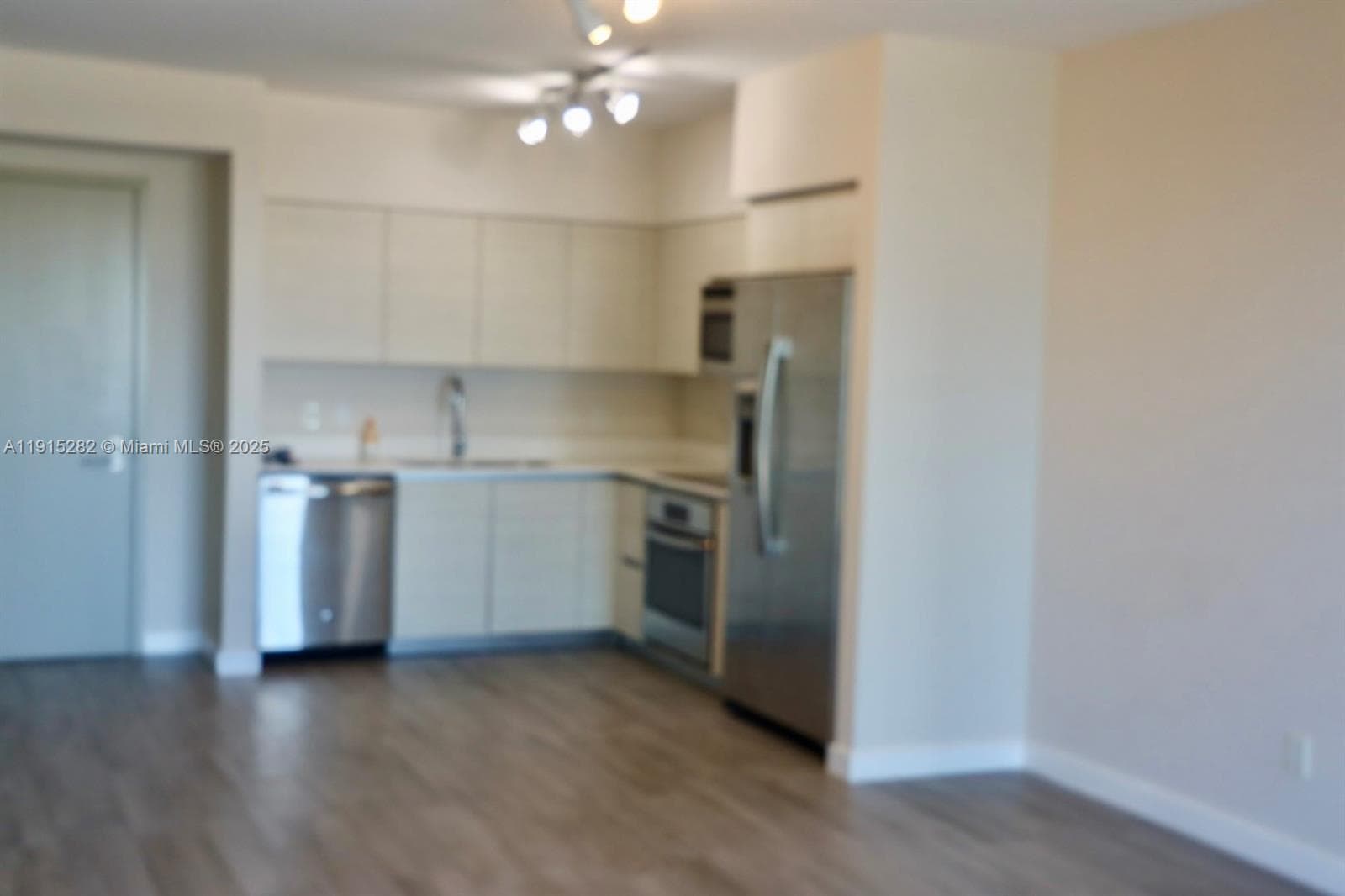 4250 BISCAYNE BOULEVARD C · #804 in Miami - Photo 6