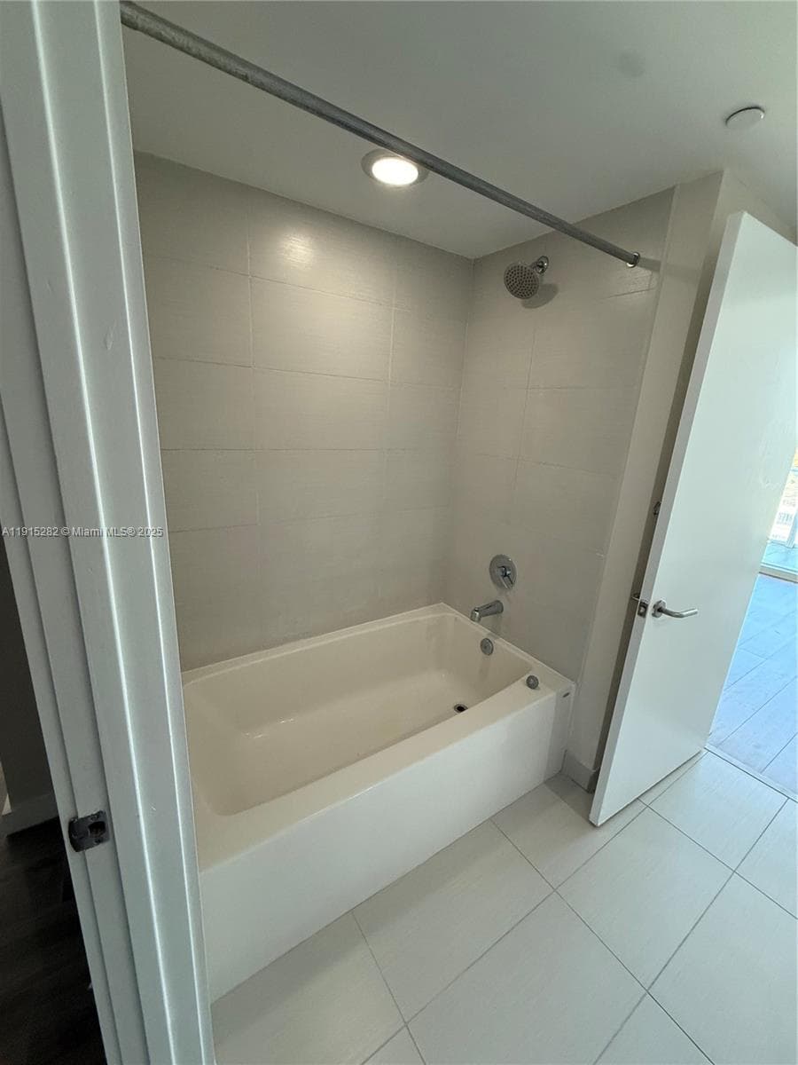 4250 BISCAYNE BOULEVARD C · #804 in Miami - Photo 16