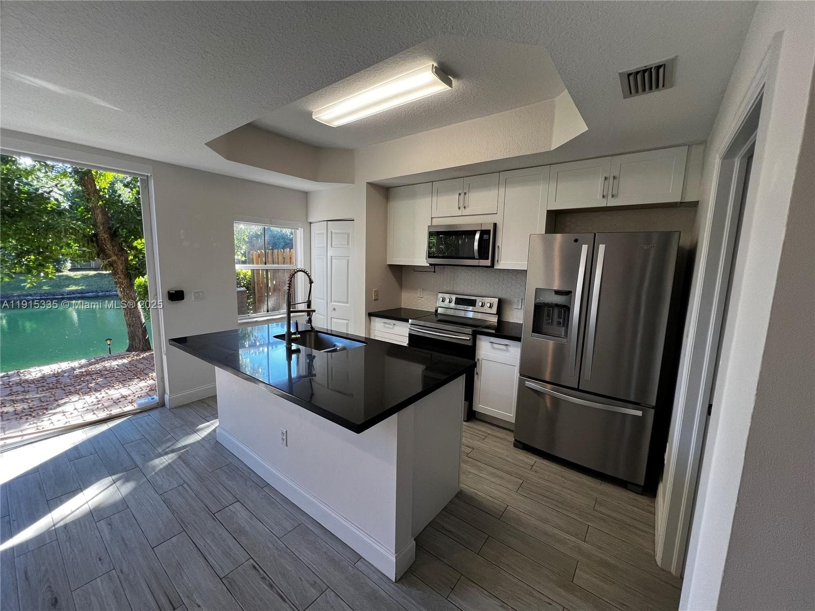 Villas at Harbor isles · #1406 in Dania Beach - Photo 3