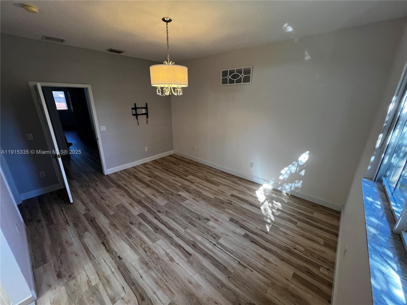 Villas at Harbor isles · #1406 in Dania Beach - Photo 9