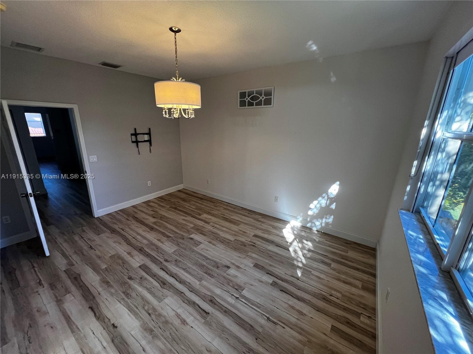 Villas at Harbor isles · #1406 in Dania Beach - Photo 10
