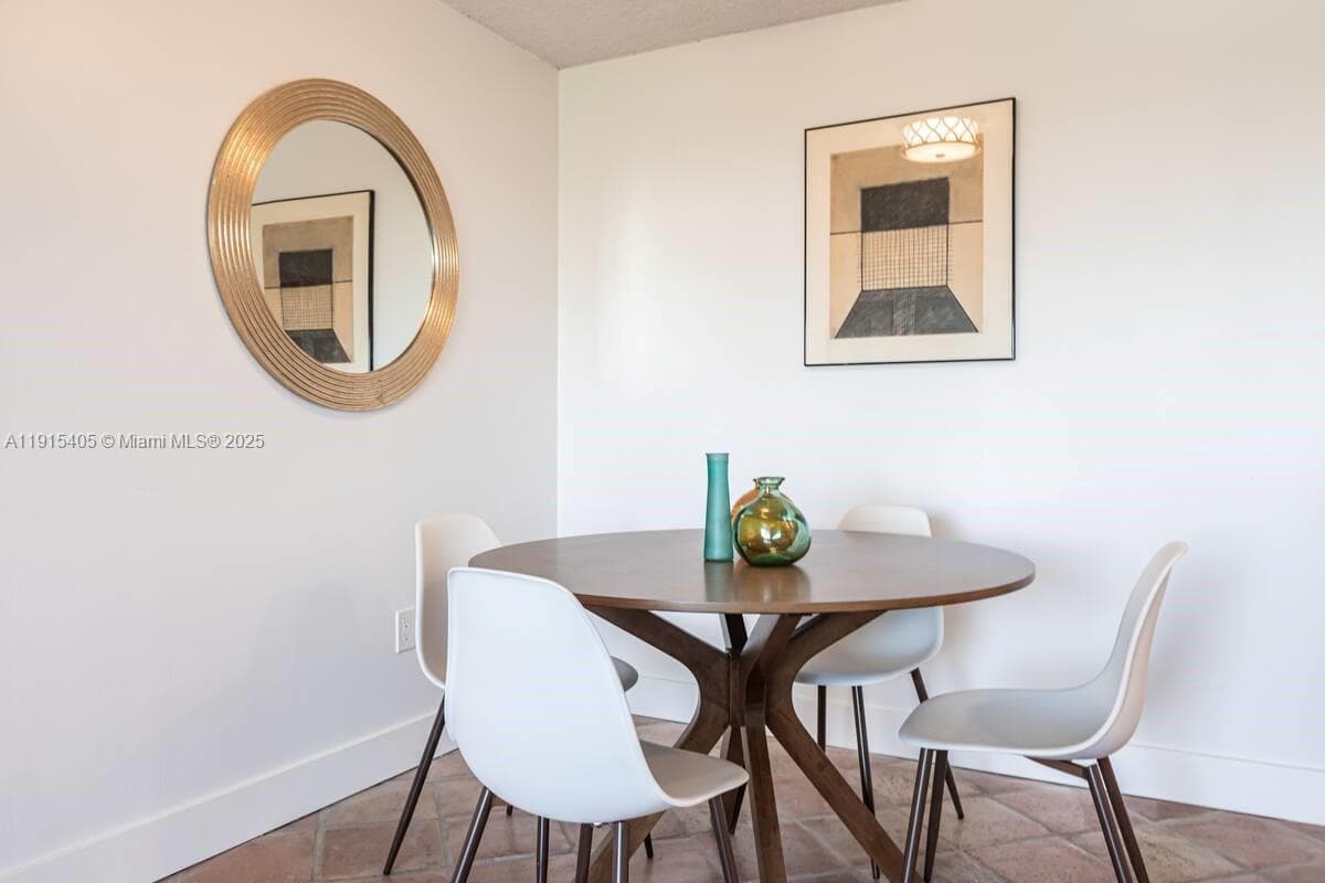 THE MERIDIAN CONDO · #605 in Miami Beach - Photo 7
