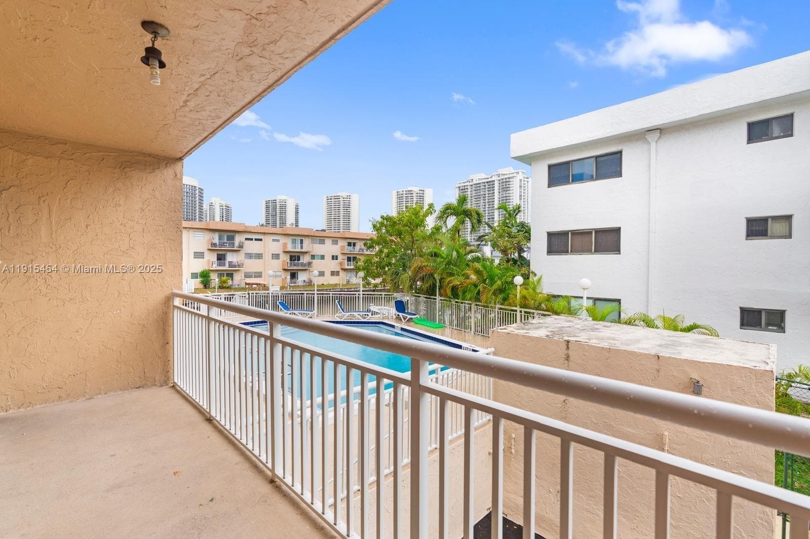 FLORENCE CONDO · #104 in North Miami Beach - Photo 10