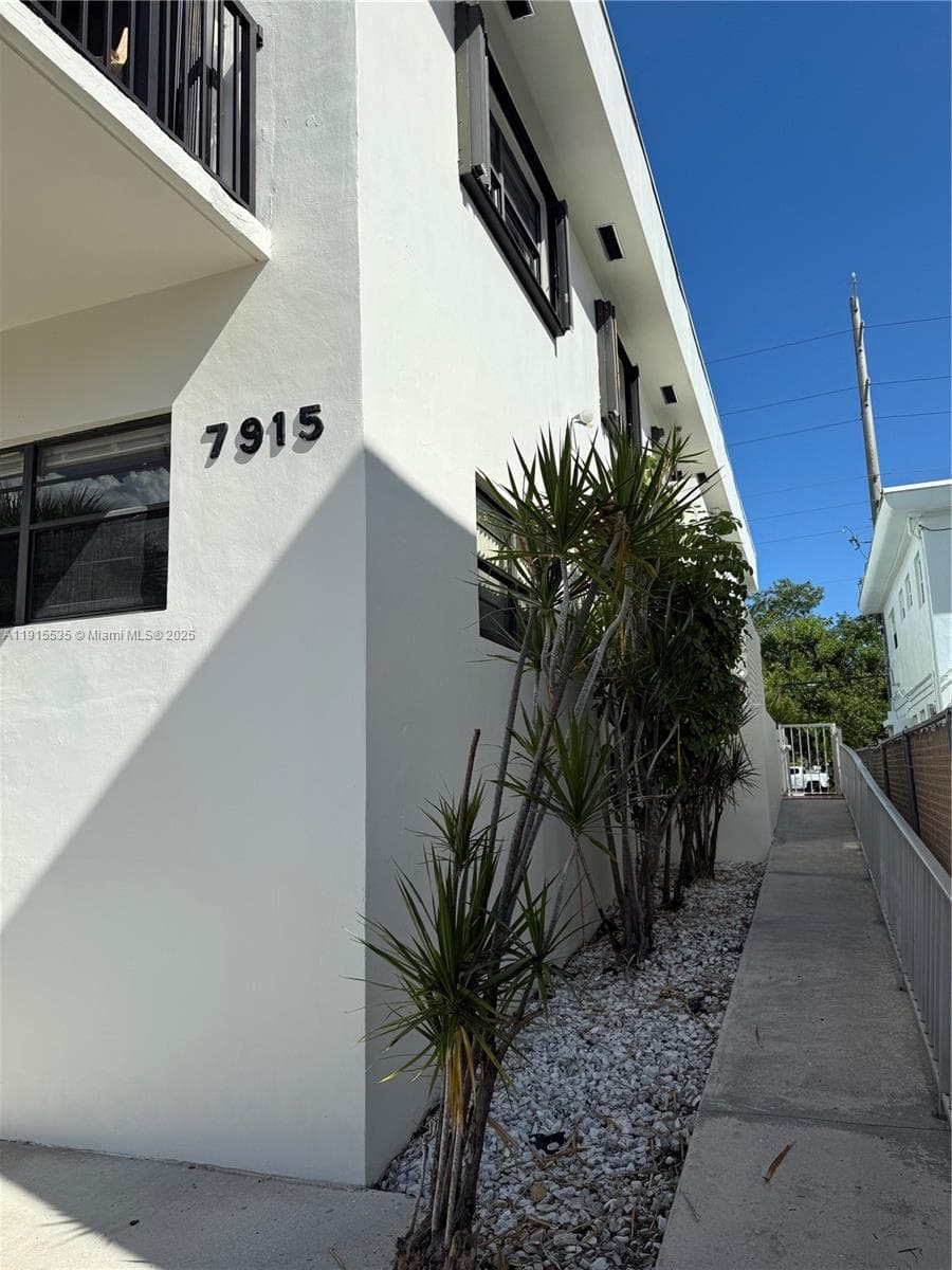MAPIA CONDO · #5 in Miami Beach - Photo 1