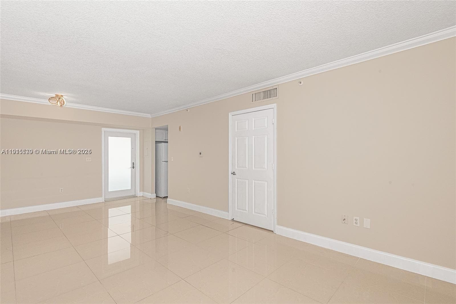ROND POINT CONDO · #303 in Miami Beach - Photo 12