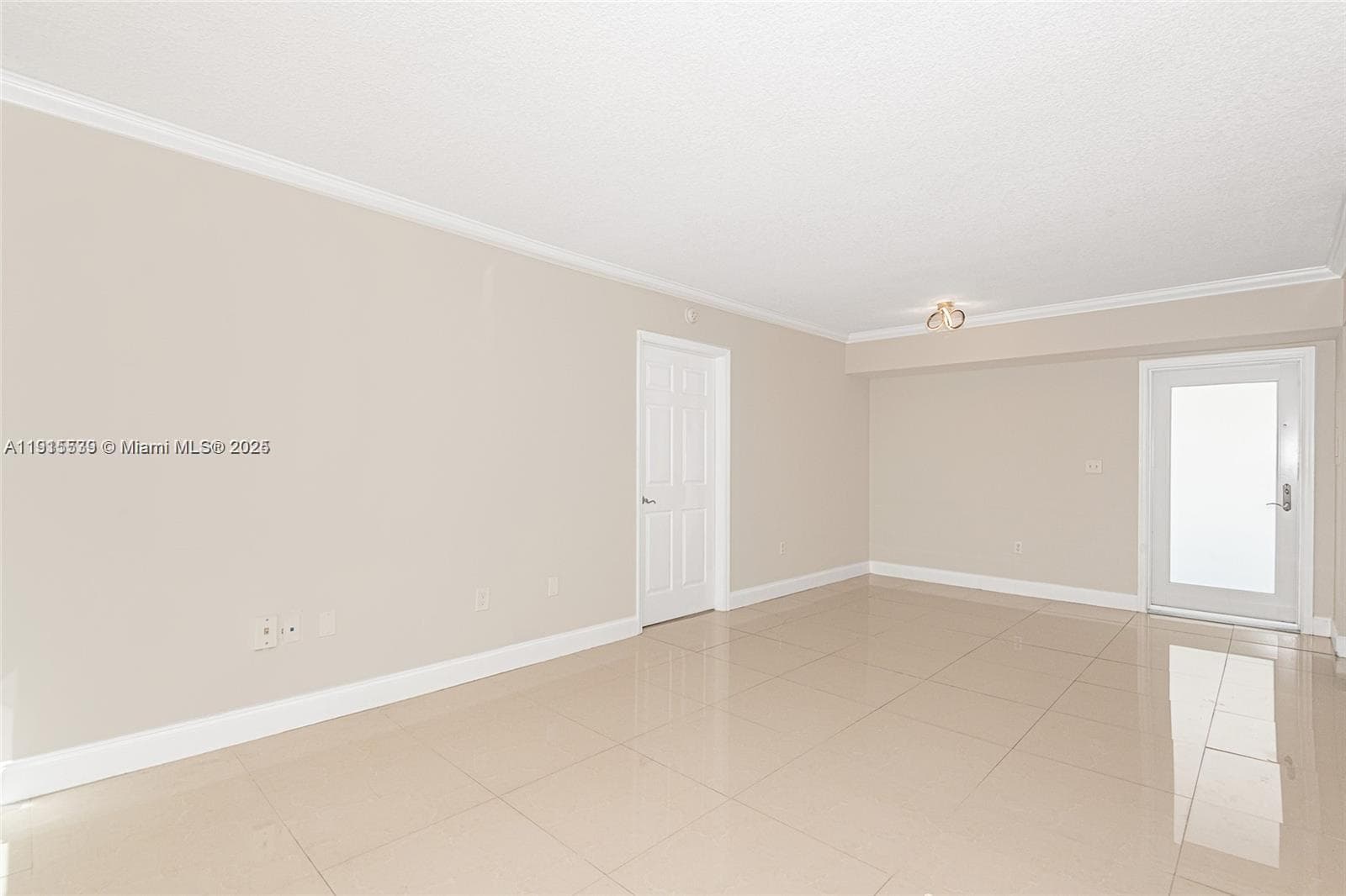 ROND POINT CONDO · #303 in Miami Beach - Photo 4