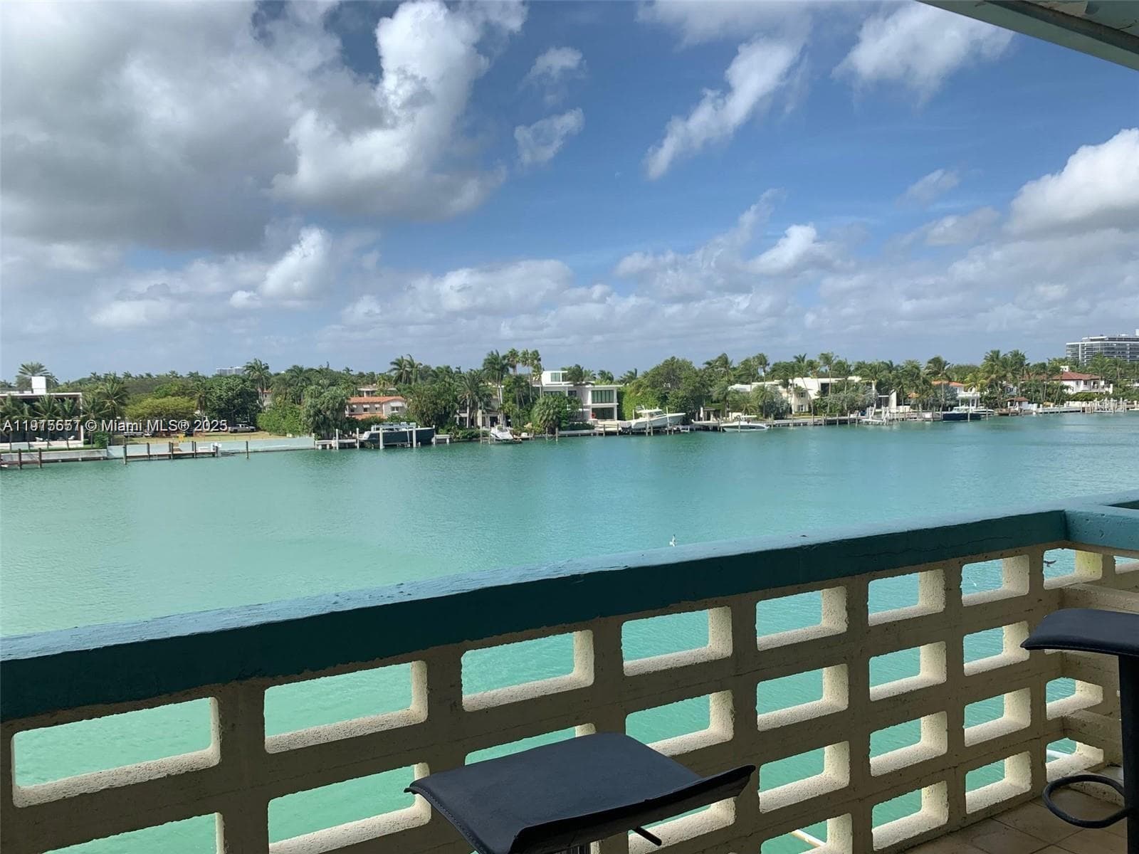 AMD PL OF 2ND OCEAN FRONT · #314 in Miami Beach - Photo 1