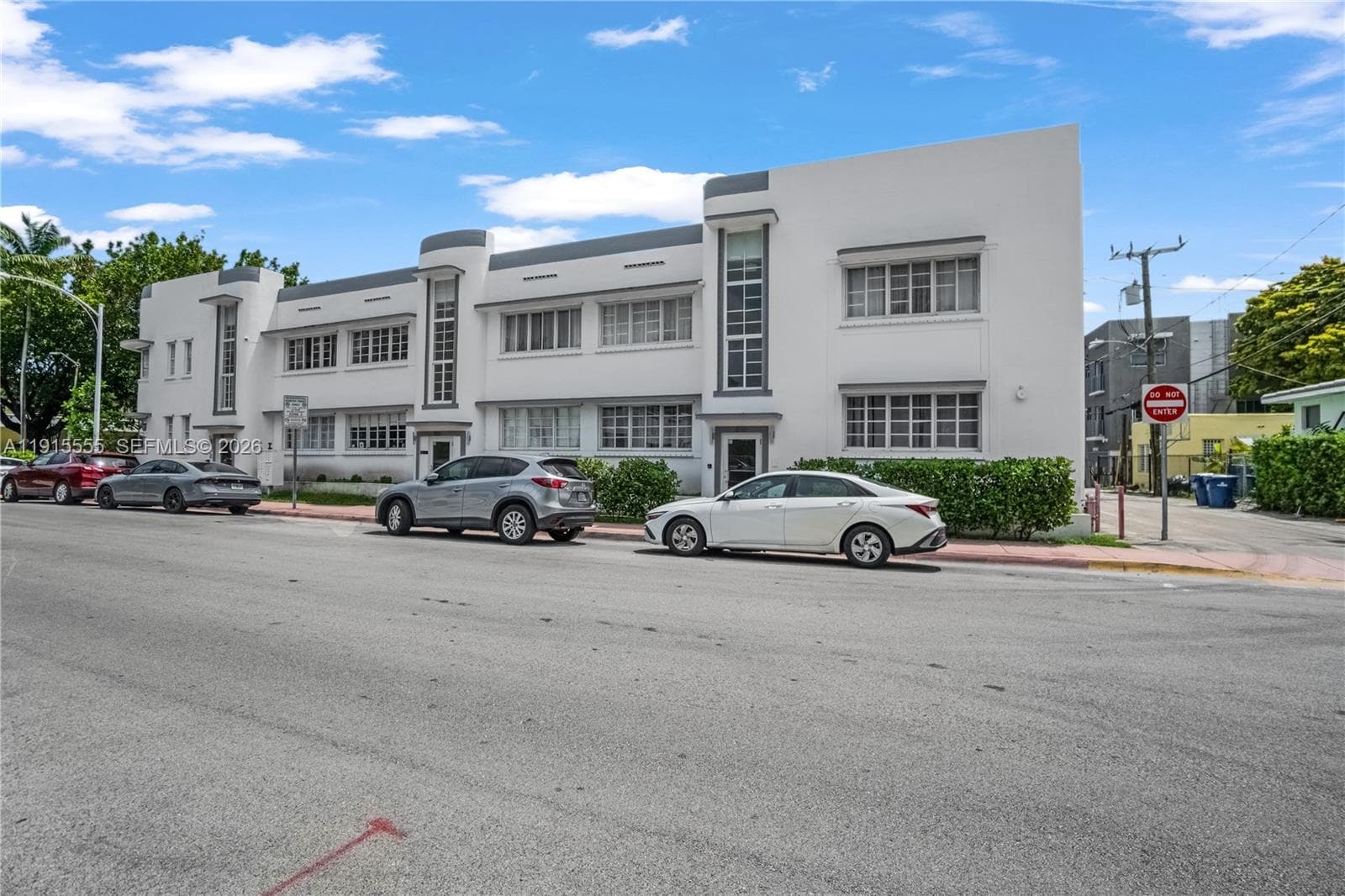 FIRST DECO CONDO · #107 in Miami Beach - Photo 2