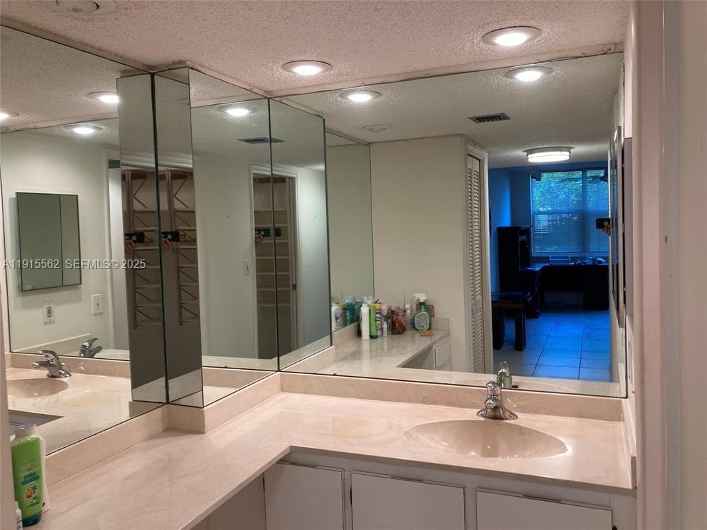 Palm Aire · #309 in Pompano Beach - Photo 9