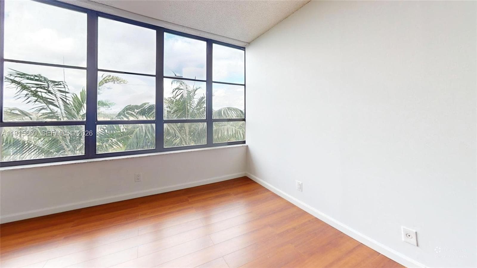 OLYMPUS CONDO · #408 in Hallandale Beach - Photo 12