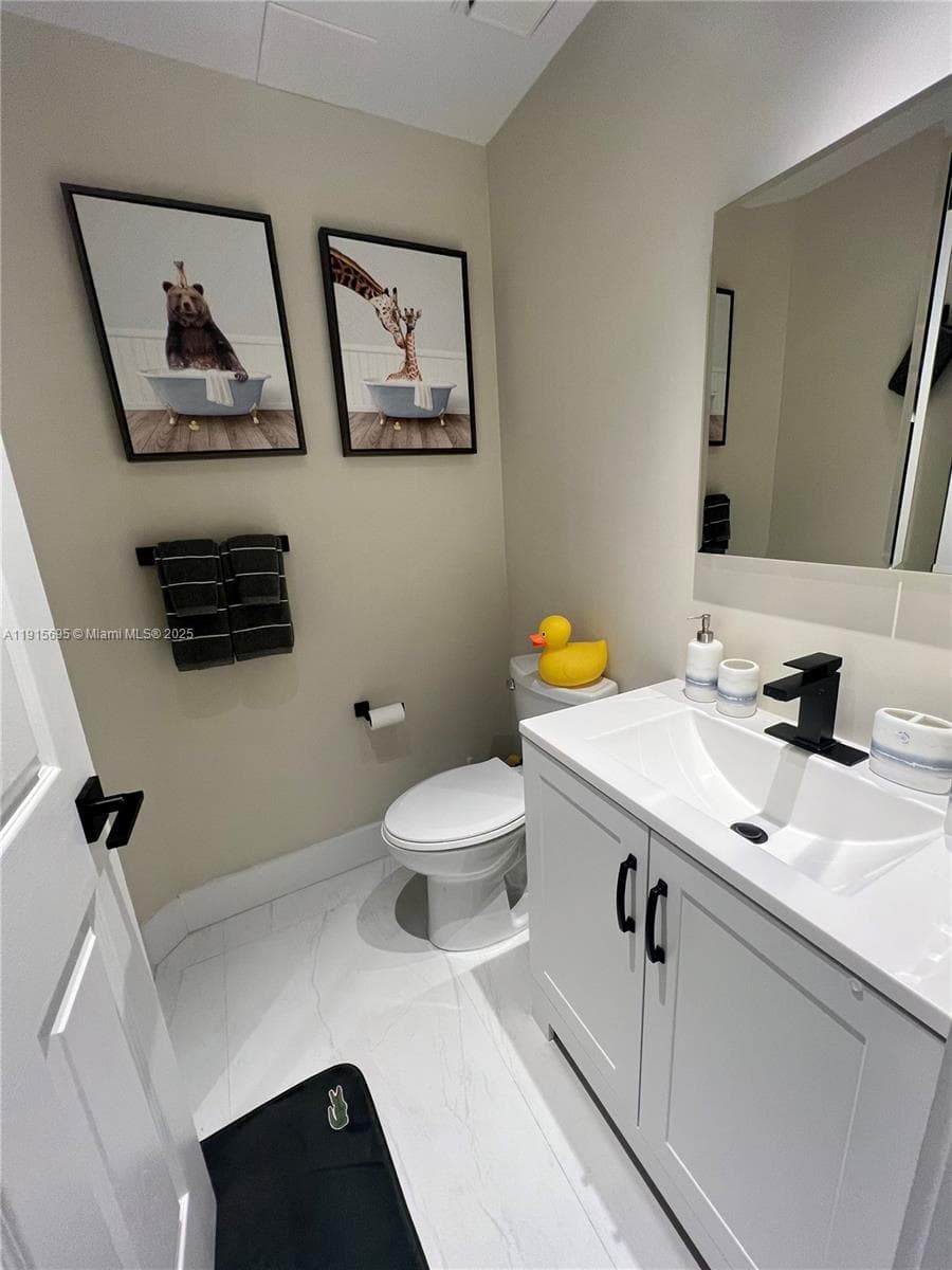 Mediterranean Village · #B308 in Aventura - Photo 13