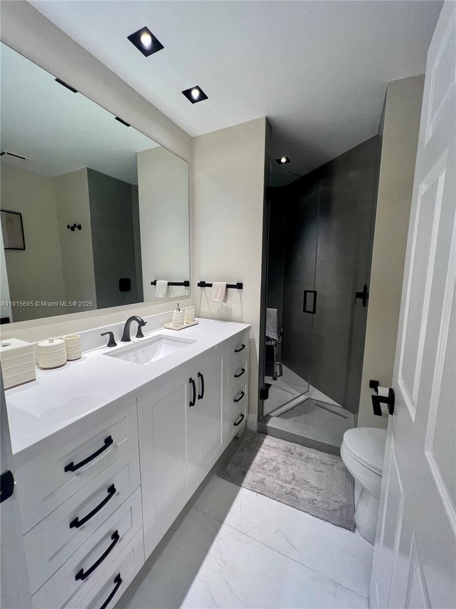 Mediterranean Village · #B308 in Aventura - Photo 14