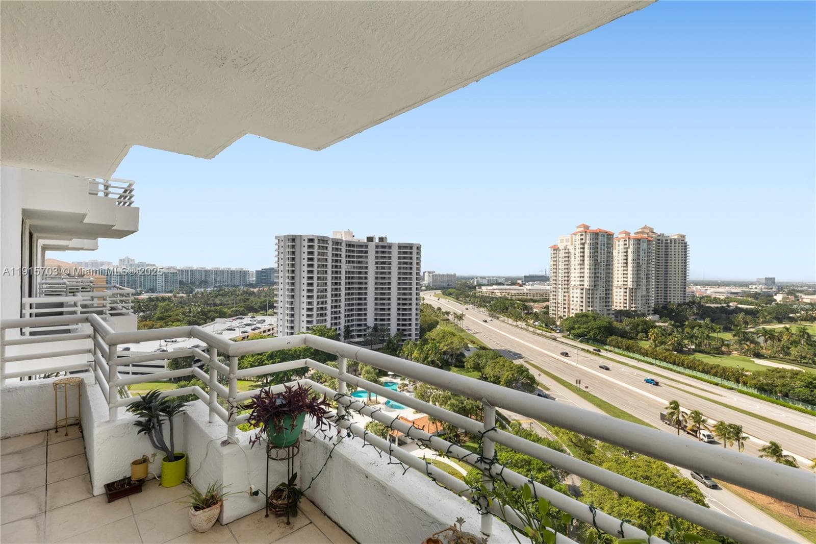Parc Central Aventura Eas · #1603 in Aventura - Photo 22