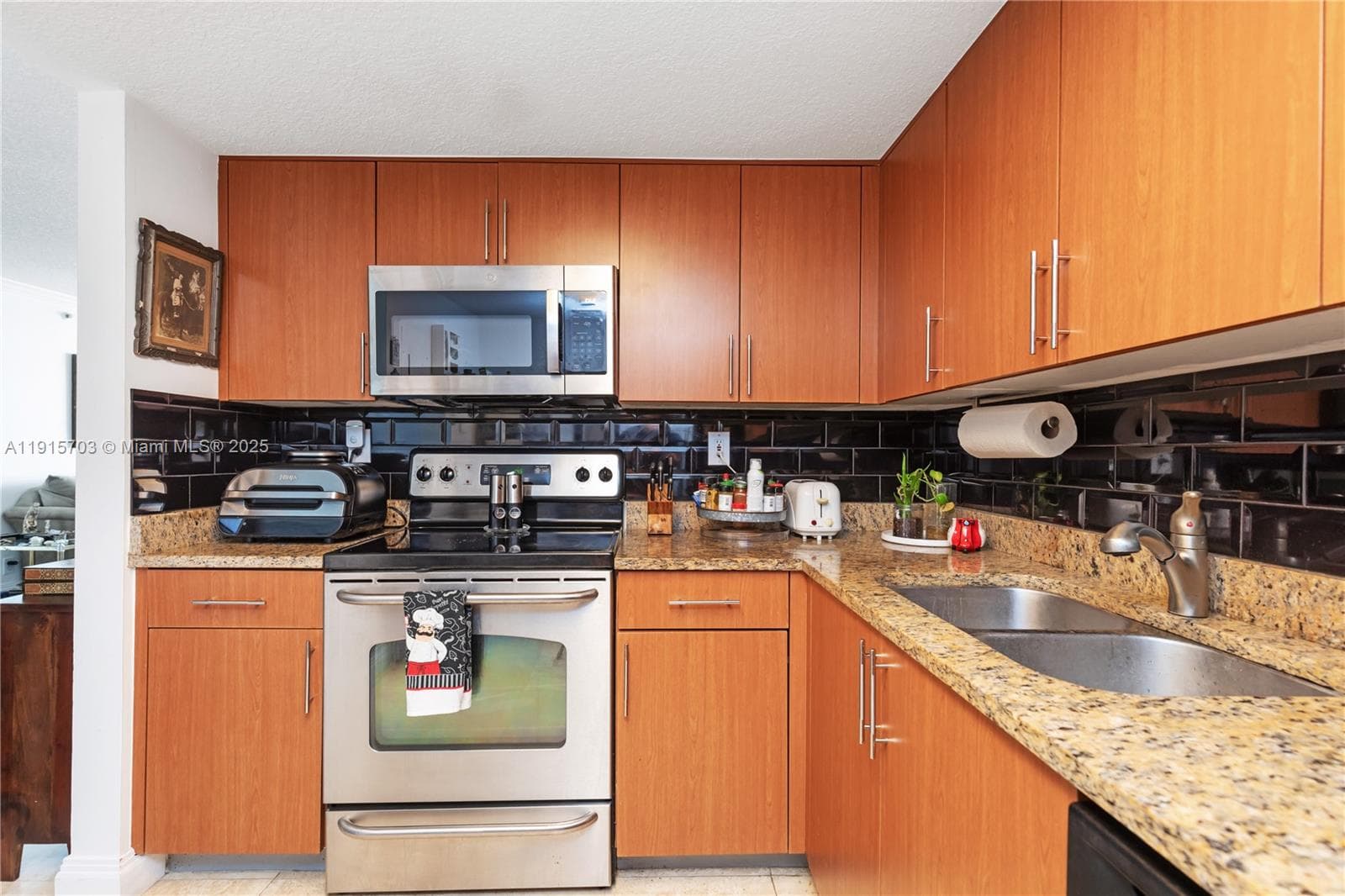 Parc Central Aventura Eas · #1603 in Aventura - Photo 19