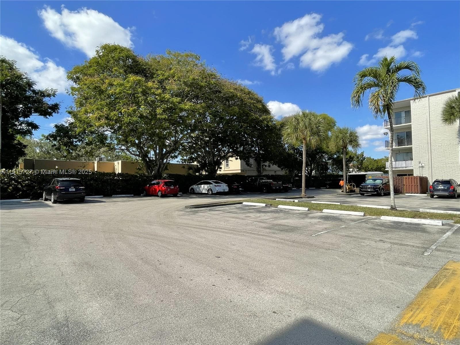 Dadeland Grove · #F408 in Pinecrest - Photo 30