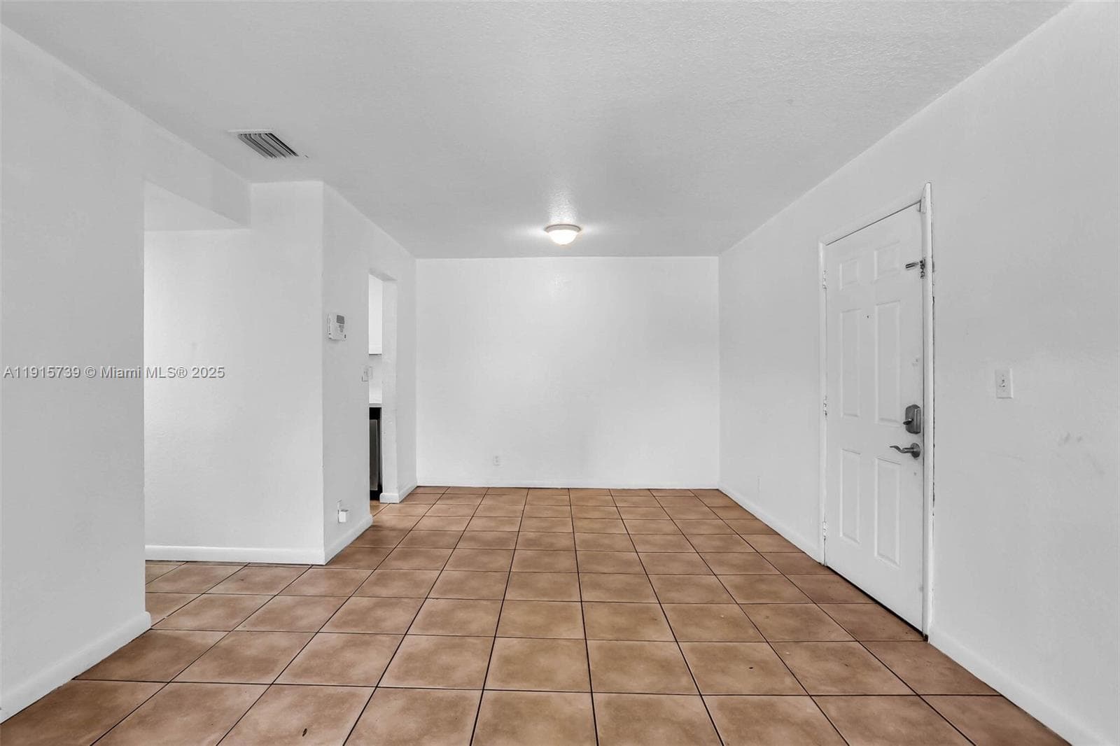LAKESIDE CONDO AT LAUDERD · #204 in Lauderdale Lakes - Photo 3