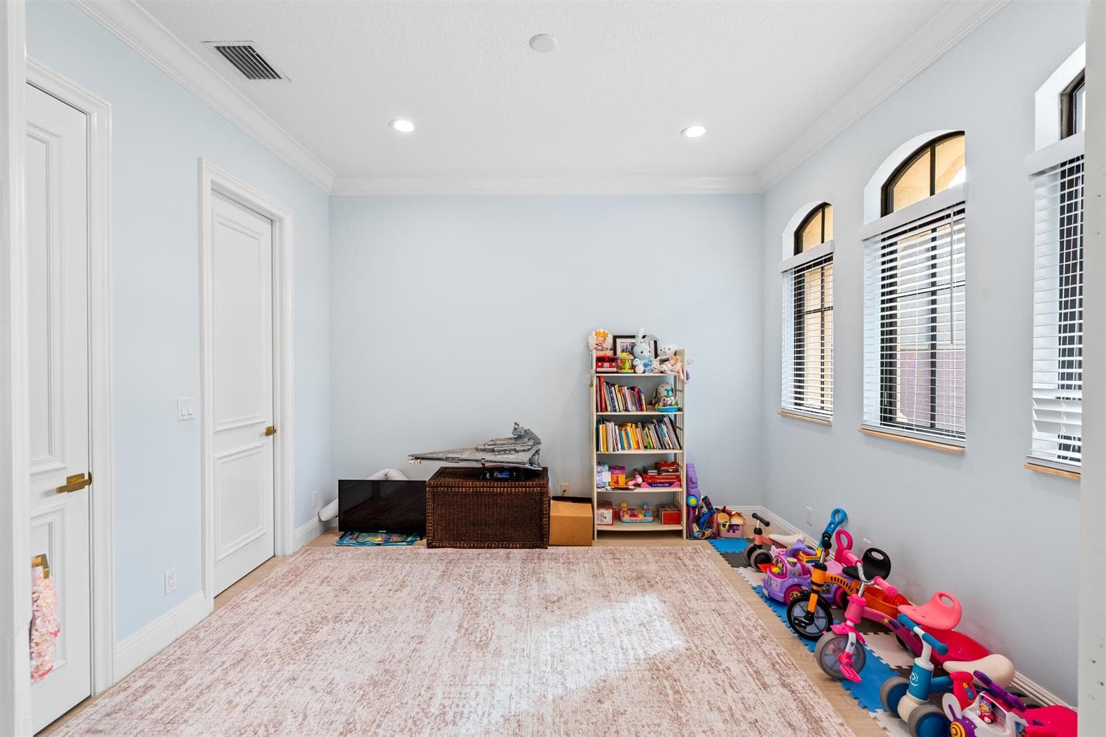 BEDROOM_1_DT