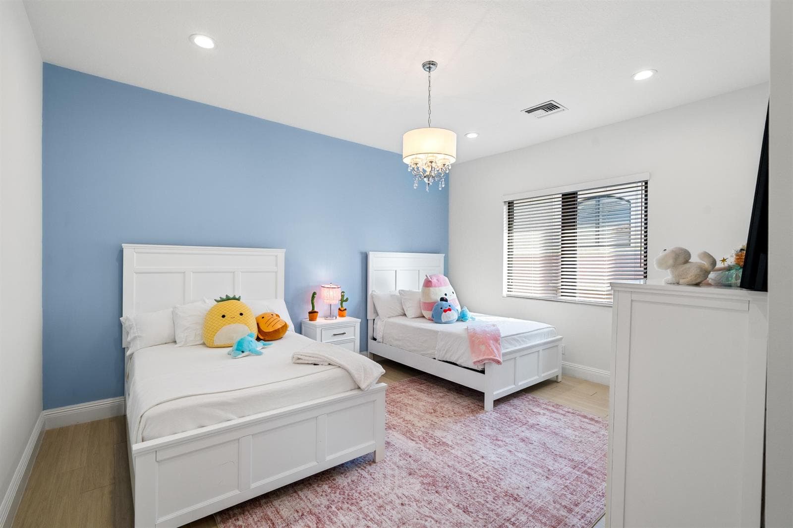 BEDROOM_2_DT