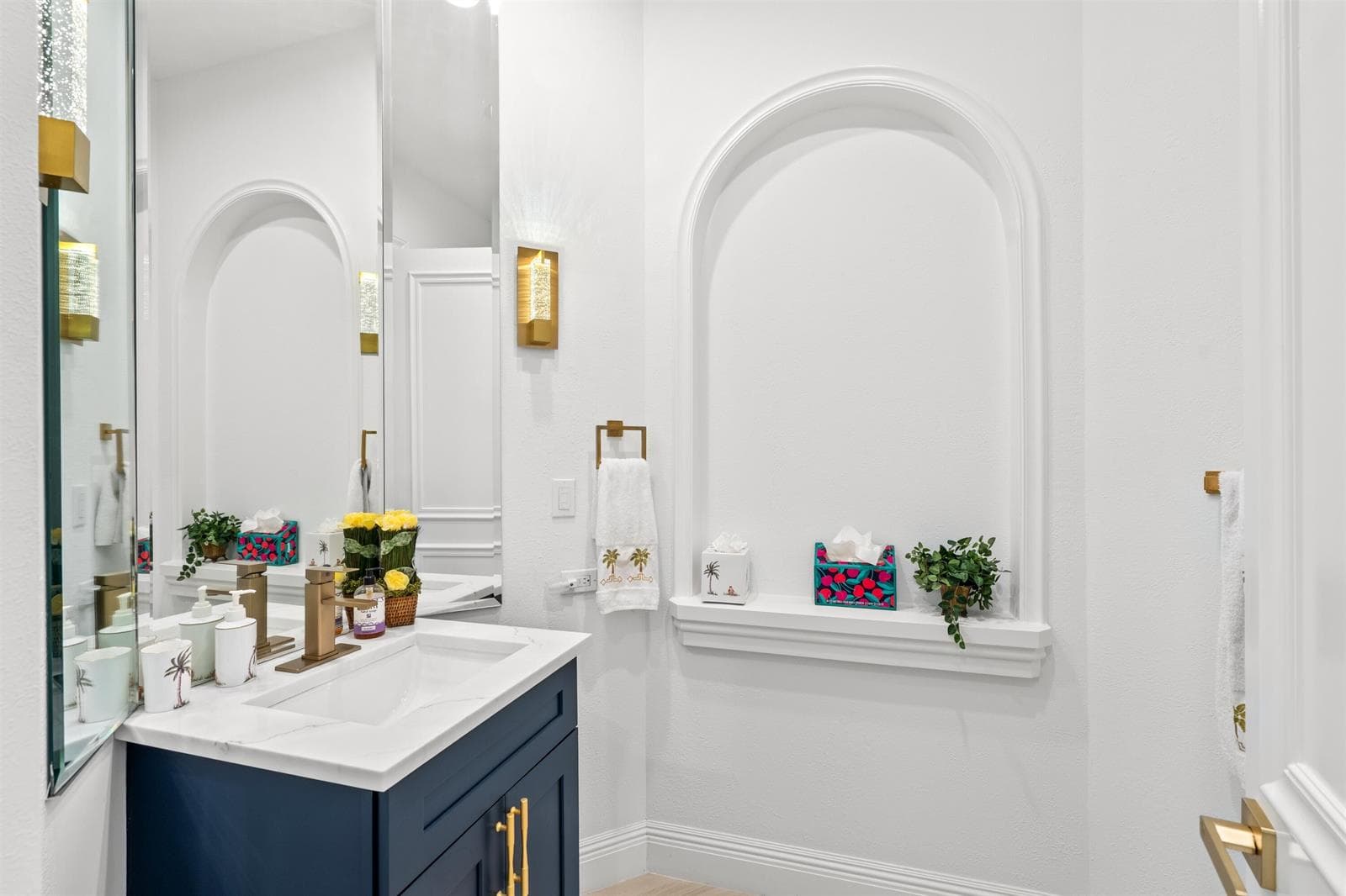 POWDER_ROOM_DT