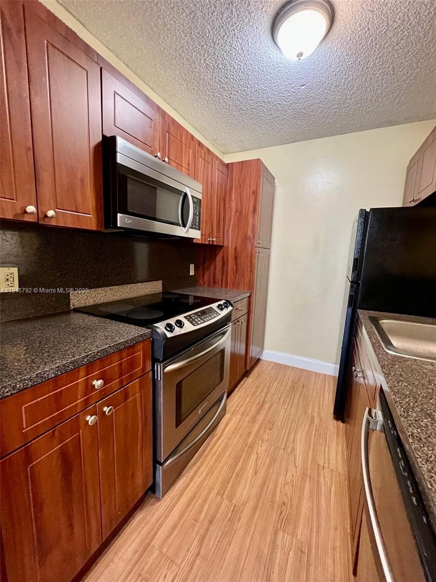 PALM AIRE GARDENS · #16 in Pompano Beach - Photo 3