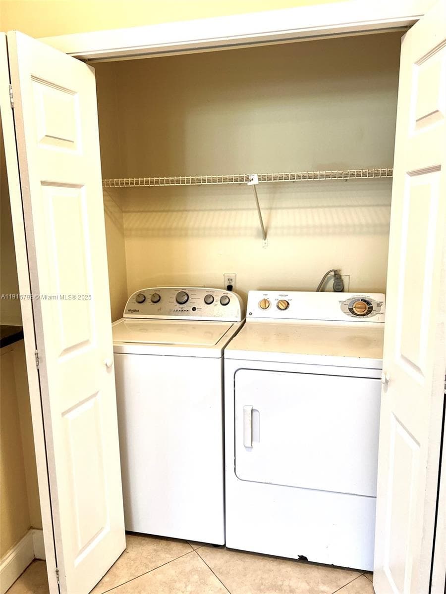 PALM AIRE GARDENS · #16 in Pompano Beach - Photo 9