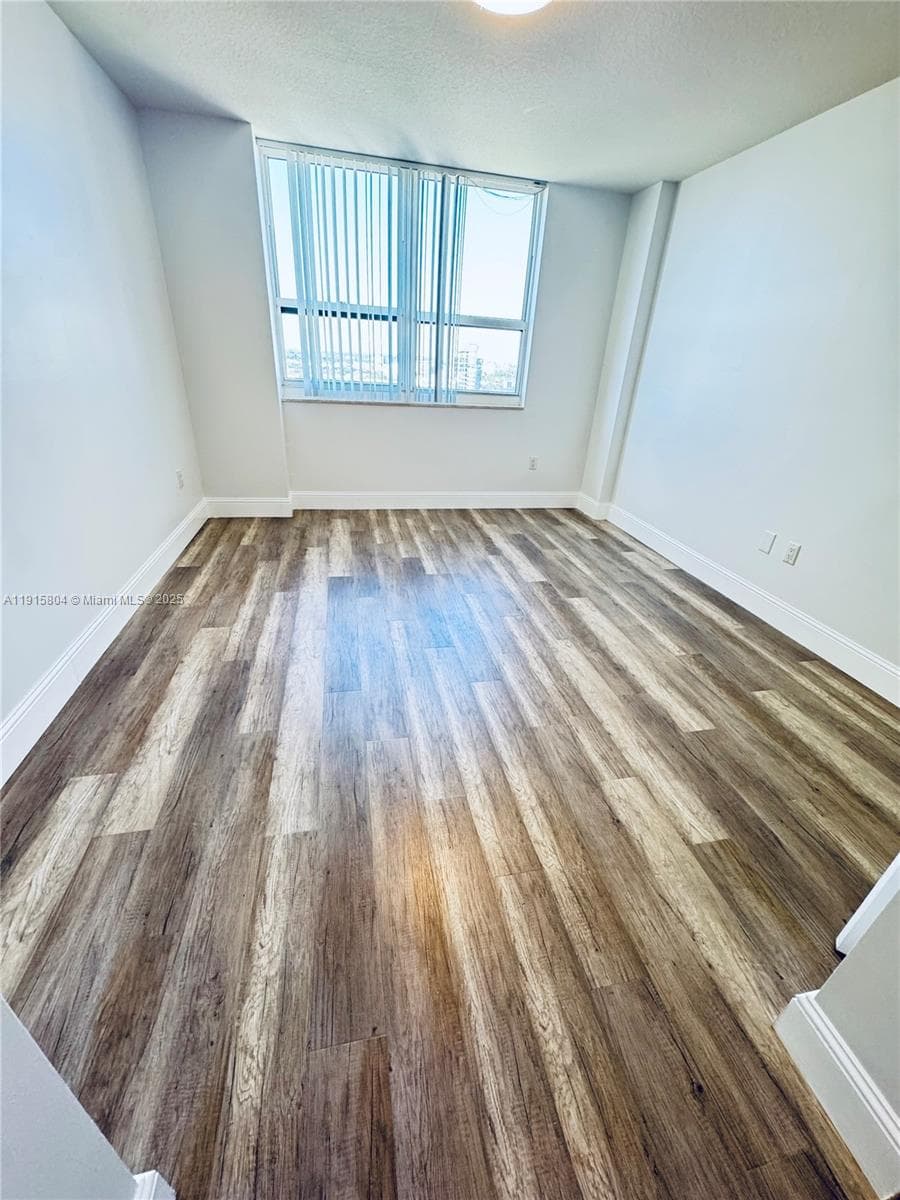 TURNBERRY ON THE GREEN · #2310 in Aventura - Photo 22