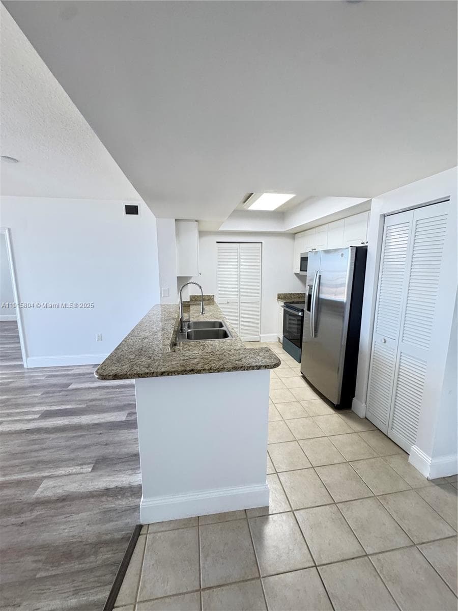 TURNBERRY ON THE GREEN · #2310 in Aventura - Photo 10