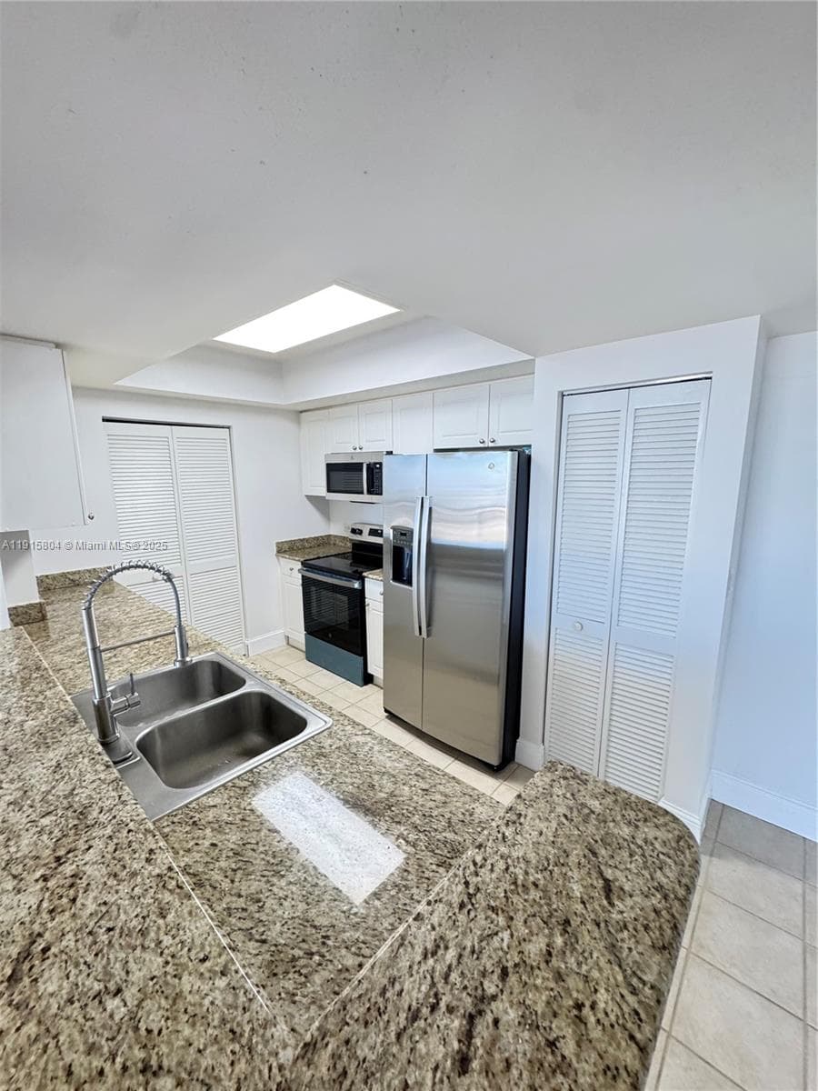 TURNBERRY ON THE GREEN · #2310 in Aventura - Photo 8