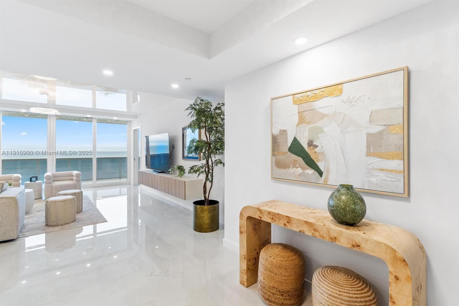 LHERMITAGE II CONDOMINIUM · #702 in Fort Lauderdale - Photo 3