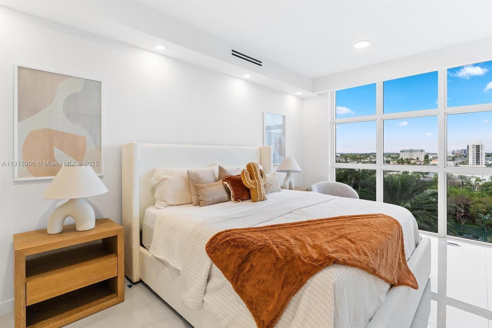 LHERMITAGE II CONDOMINIUM · #702 in Fort Lauderdale - Photo 18