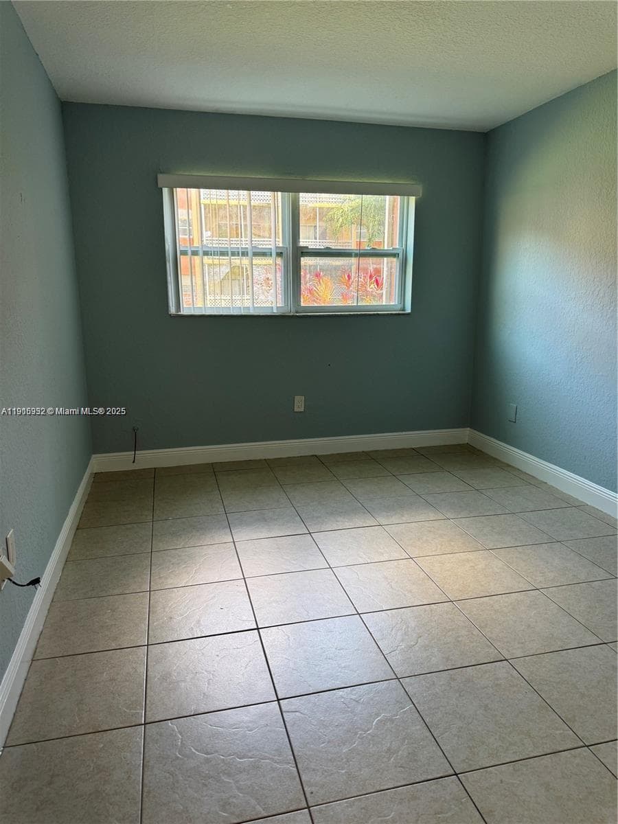 SUNSET HILLS I CONDOMINIU · #114 in Lauderdale Lakes - Photo 6