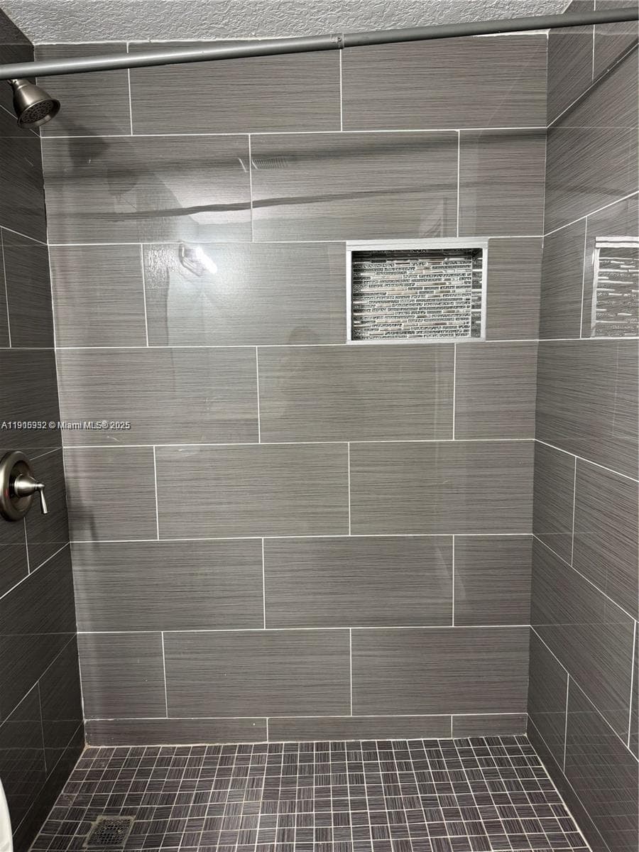 SUNSET HILLS I CONDOMINIU · #114 in Lauderdale Lakes - Photo 8