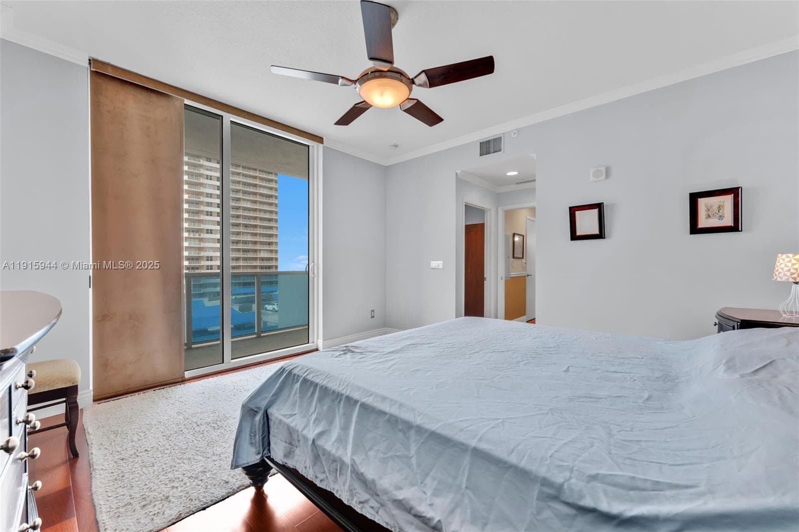 OCEAN MARINE YACHT CLUB · #604 in Hallandale Beach - Photo 9