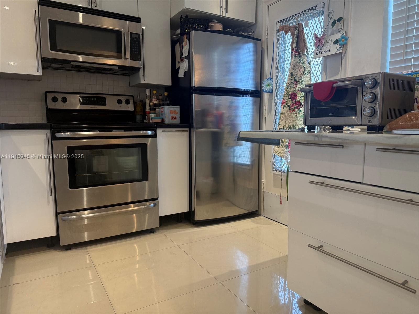 MEADOWBROOK TOWERS · #603 in Hallandale Beach - Photo 5