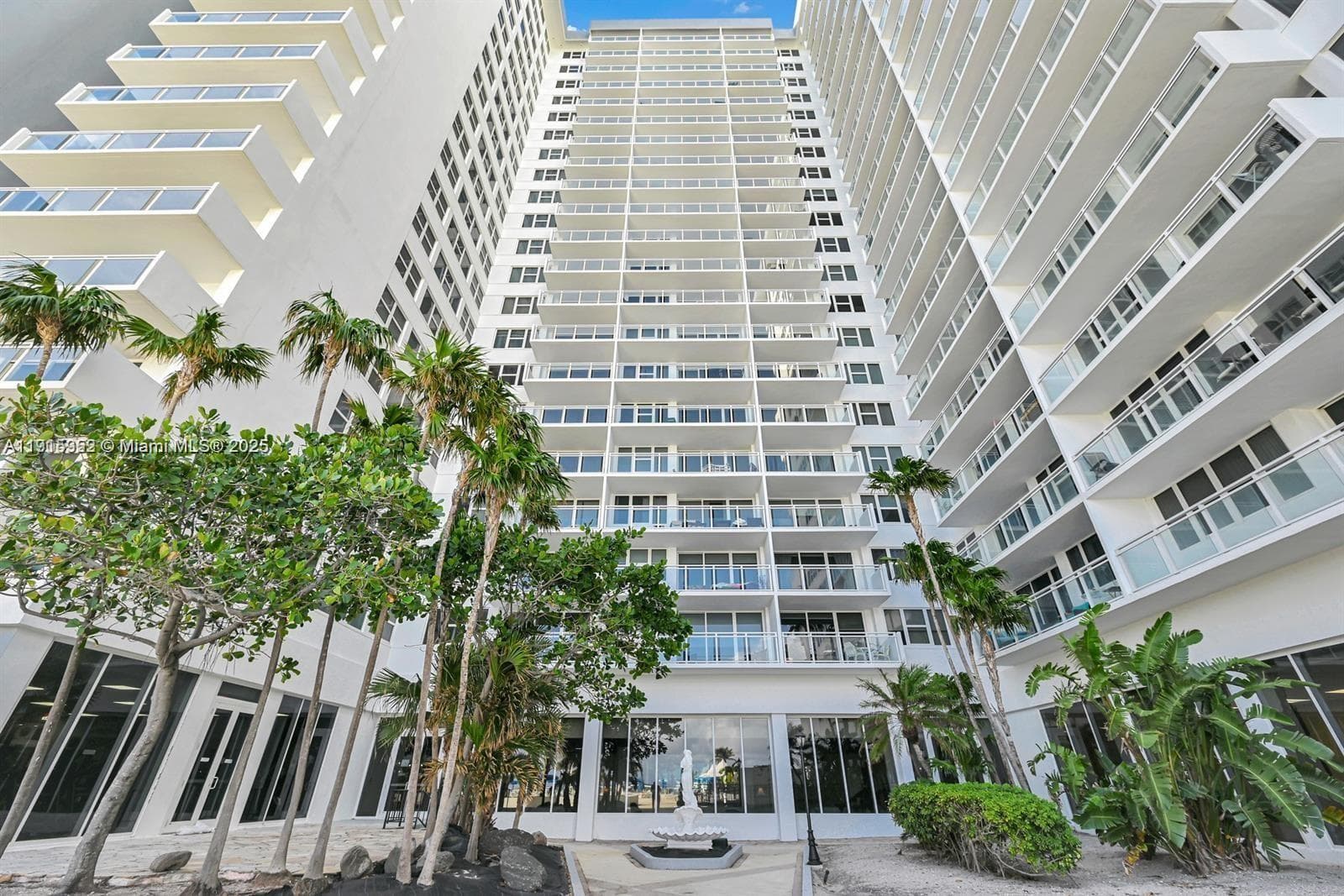 PARKER PLAZA CONDO ESTATE · #521 in Hallandale Beach - Photo 17