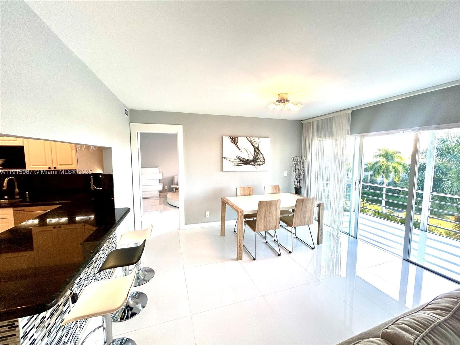 FAIRWAYS RIVIERA · #721 in Hallandale Beach - Photo 21