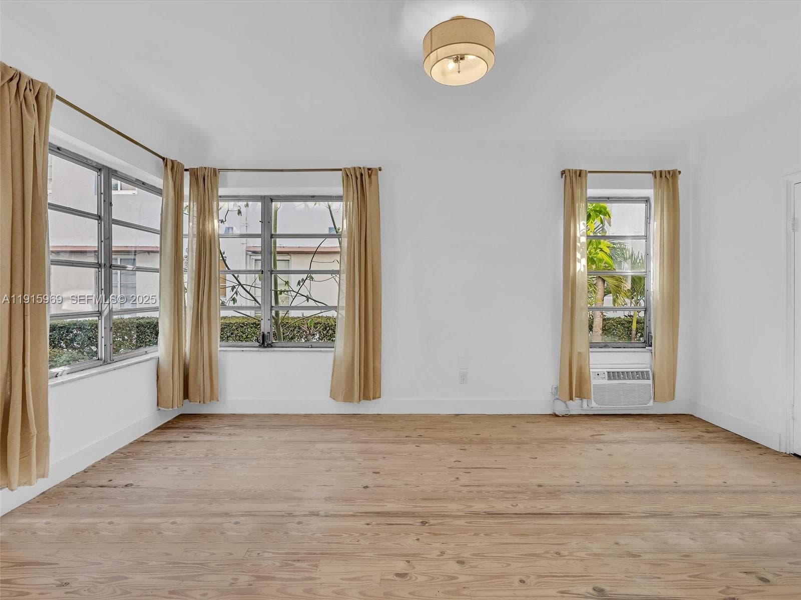 821 JEFFERSON CONDO · #2 in Miami Beach - Photo 3