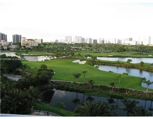 TURNBERRY ON THE GREEN · #PH-06 in Aventura - Photo 31