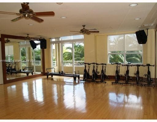 TURNBERRY ON THE GREEN · #PH-06 in Aventura - Photo 25