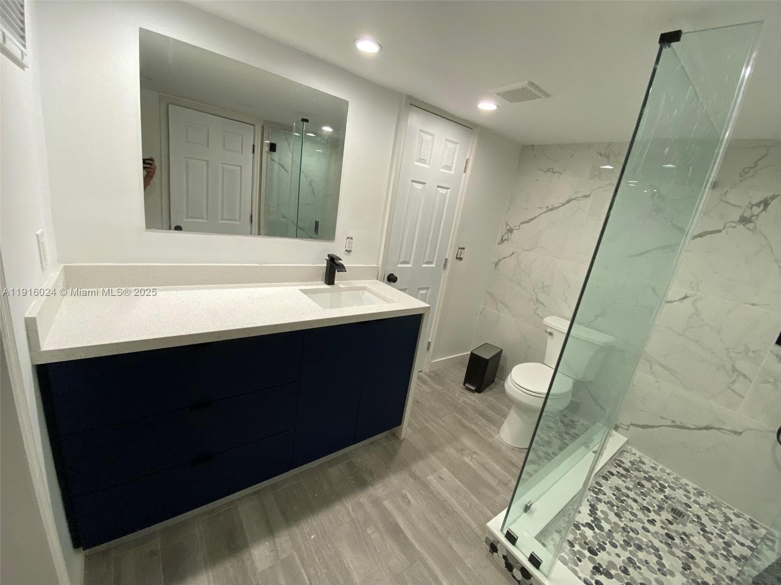 4297 NW 34th Ter photo 16