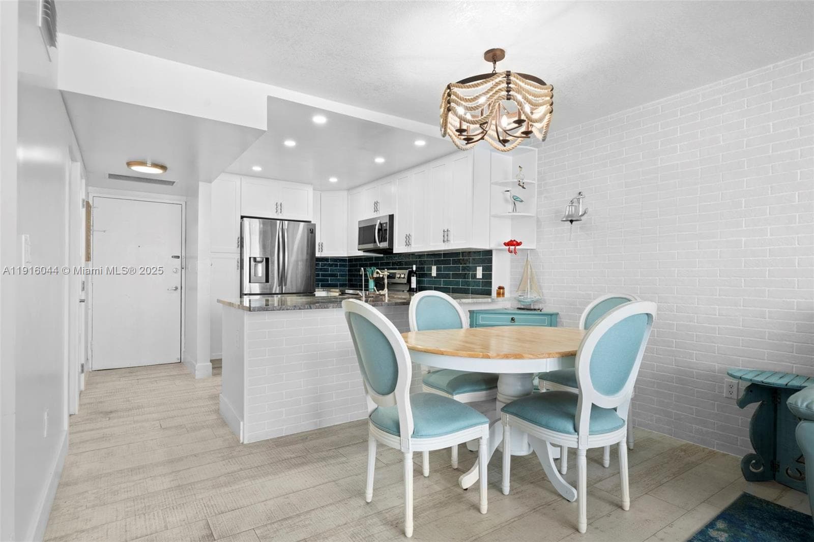 BAYVIEW TERR CONDO · #605 in Miami Beach - Photo 5