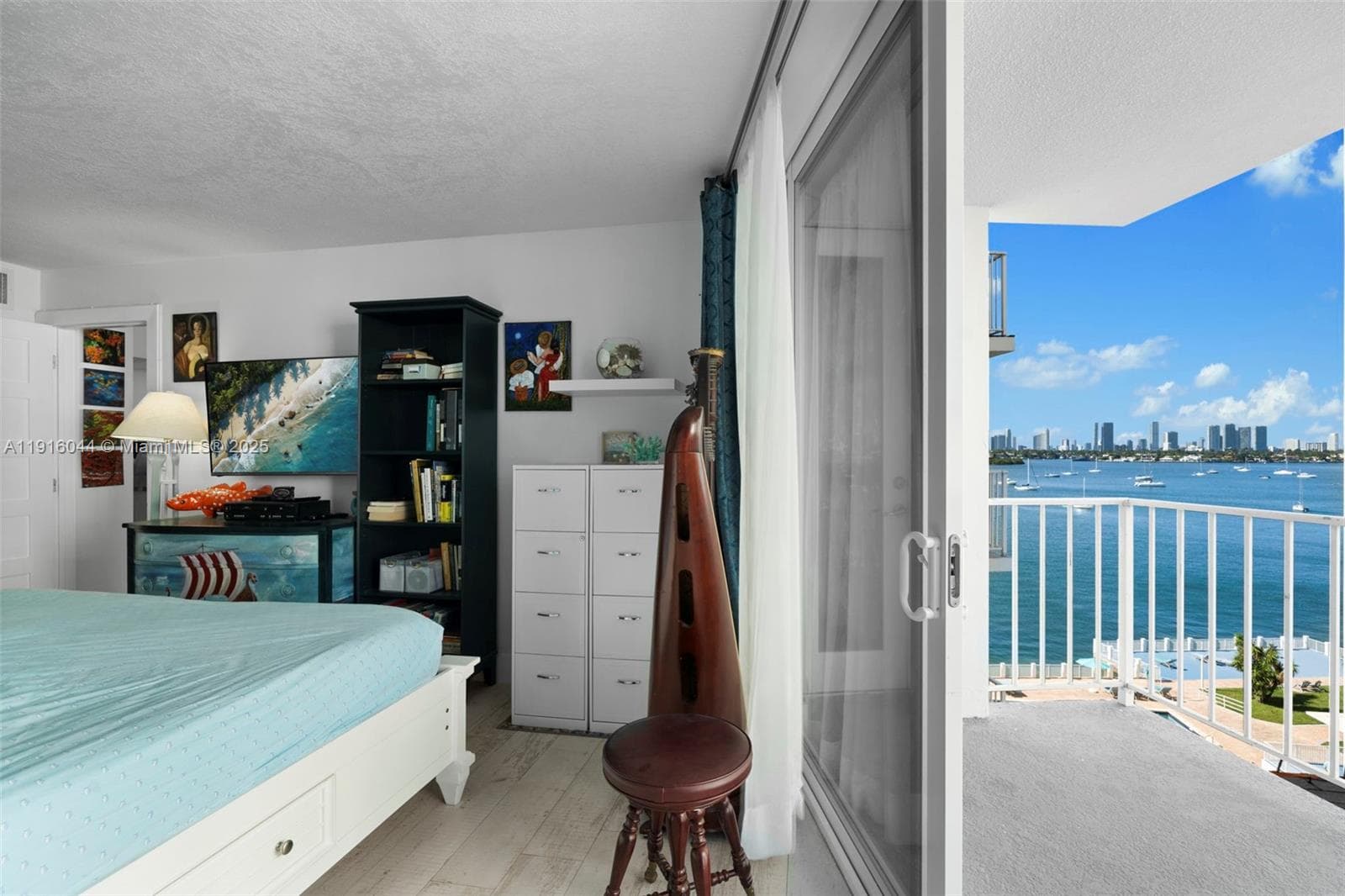 BAYVIEW TERR CONDO · #605 in Miami Beach - Photo 10